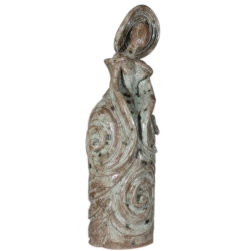 donna in ceramica sarteano, woman in pottery sarteano