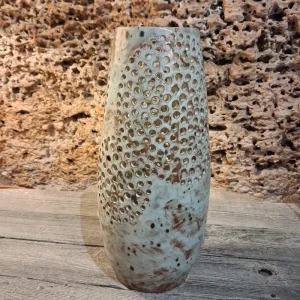 lampada atmosfera in ceramica con motivo traforato artigianato toscano, ceramic table lamp handmade in tuscany