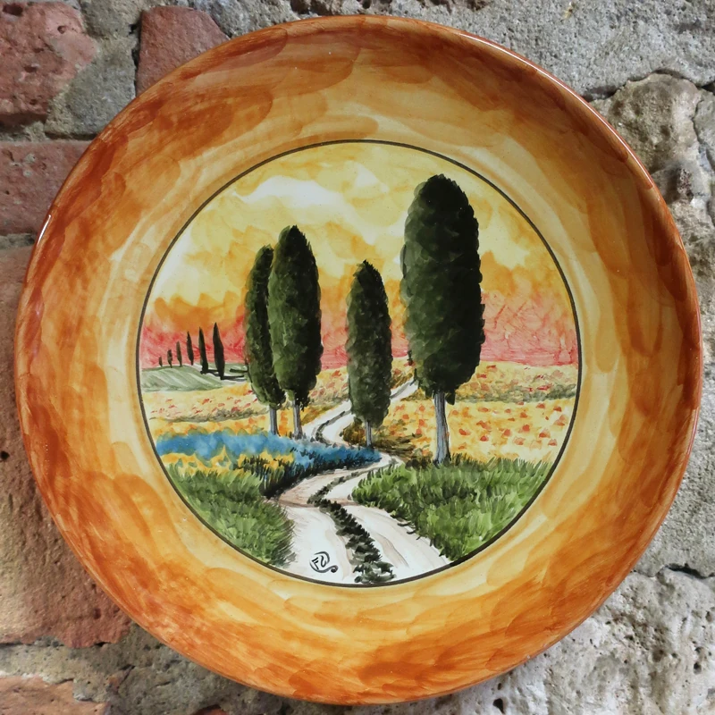 paesaggio campagna toscana dipinto a mano su piatto in ceramica, ceramic landscape handpainted in Tuscany