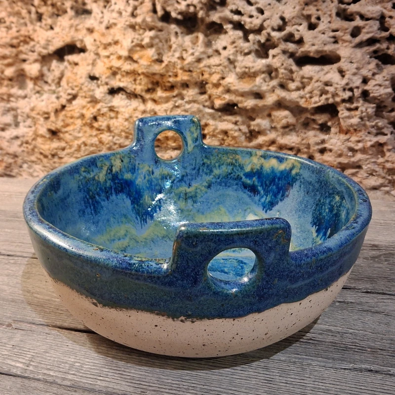 scultura ciotola blu con manici in gres, blue sculpture ceramic bowl made in tuscany