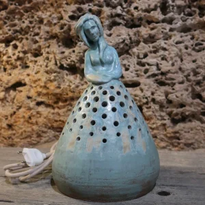 scultura figura femminile con luce interna arte ceramica toscana, table lamp female figure sculpture ceramic art