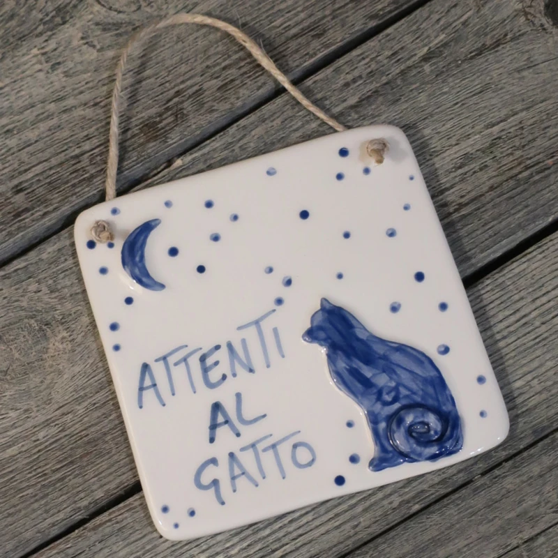 targhetta in ceramica con gatto e luna blu, ceramic plaques with cat and moon