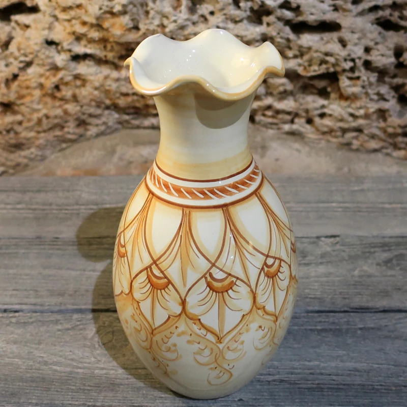 vaso in ceramica arancio terra di siena artigianato toscana, orange vase in ceramic handcrafted in tuscany